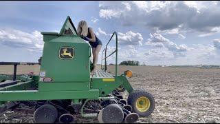 Plant 23' RECAP--Drilling Beans LAST DAY for 2023! Ft. Cab Chats!--Buddy seat is full--Auntie Squad