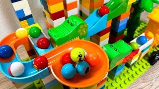 Marble Run Block Course  Rotating Crocodile Course & 3 Giraffe Course