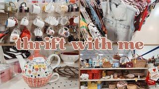 come THRIFT WITH ME! (plus a Dollar Tree haul)