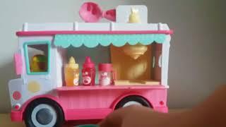 Wir stellen Lippenstift her!  (Der Num Noms Eisbus)