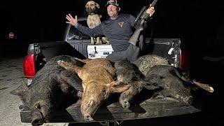 Wild Hog Hunting for Hurricane victims! Free Bar-B-Q for Everybody!!!!