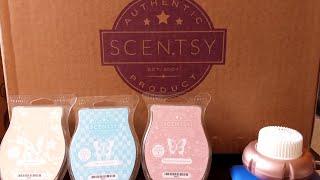 March Scent and Warmer of the Month Unboxing #reviews #scentsy #YourScentedLife