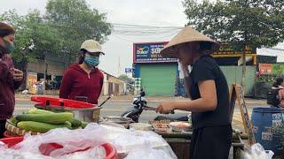 Ngày thứ hai bán bún hốt hoảng khi bất ngờ đô thị đi dọn đường còn chút nữa thôi là mất hết  | TNCM