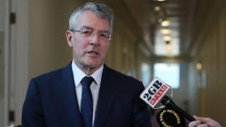 A-G Mark Dreyfus orders Commonwealth to drop Bernard Collaery prosecution