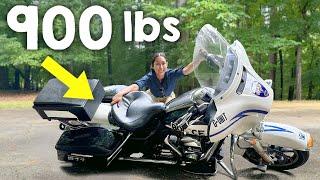 How a Petite Woman Picks up a BIG Bagger (like Police)