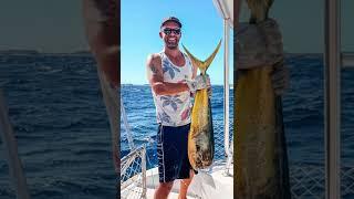 Catching a Mahi Mahi for the first time in the Bahamas! New to fishing.