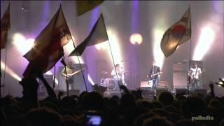 Arctic Monkeys - I Bet You Look Good on the Dancefloor - Glastonbury 2007 - Live HD