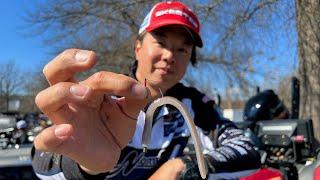 Taku Ito's Neko Rig at 2022 Bassmaster Classic. Video (C) David Xiong.