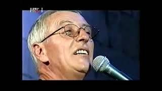 Oliver Dragojević - Poeta (Uživo na Peristilu 2000.)