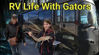 Class A Motorhome RV Life with Gators S1||E14