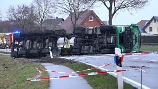 [LKW MIT GEFAHRGUT KIPPT UM] ABC_3 - Großeinsatz für Feuerwehr im Landkreis Osnabrück - 250 Kräfte