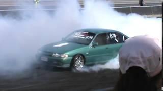 15 MONSTER HOLDEN V8 VP COMMODORE BURNOUT AT AUSTRALIA DAY BURNOUTS WSID 25 1 2015