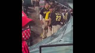 Manny Machado and Fernando Tatis Jr. had to be separated while yelling at one another in the dugout