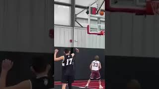 THREE POINTER OFF OF THE INBOUNDS PLAY#basketball #shorts #threepointer