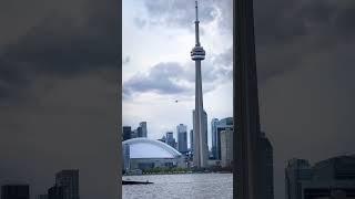 Toronto City Skyline 2024 - Airport landing