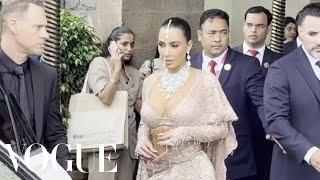 Kim and Khloe Kardashian Arrive for the Ambani Wedding