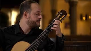 Bach: Toccata and Fugue, BWV 565  - Tariq Harb, guitar