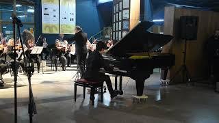 Victor Vichev plays Rachmaninoff Second Piano Concerto in Sofia.