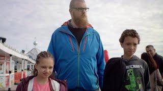 The UK’s Tallest Family | Inspirational Lives | Earth Science