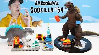 S.H. MonsterArts Godzilla 1954 70th Anniversary Special Ver. Unboxing City Battle