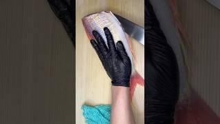 いとよりを捌きます！イトヨリは身が柔らかく旨みがあって美味しいお魚です！系統的にはあまだいに近い味の感じです！皮目も美味しいので炙ってあげて皮ごと食べるのがおすすめです！　#ねぎお #ねぎお寿司 #鮨