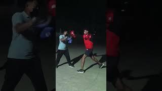 How to do pad work boxing combo  Expert#boxing #boxingnews#boxingtranning #viralvideo#youtube