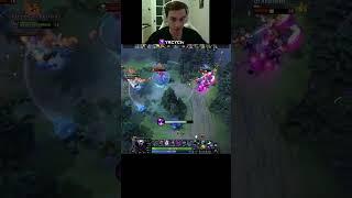 FIGHT 2 VS 4? EZ #dota2 #dota2funnymoments #dota2clips #dotawtf #dota2highlights #dota2stream