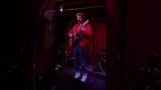 GUITAR MAN | LOUIS THOMASS (LIVE) | JERRY REED/ELVIS PRESLEY COVER #santamonica #guitarman