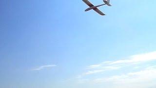 Phoenix 1600 slope soaring in low lift and skewed wind