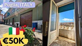 Spacious Italian Home with Balconies near Beach: Ideal for Large Family or Two Dwellings in Village