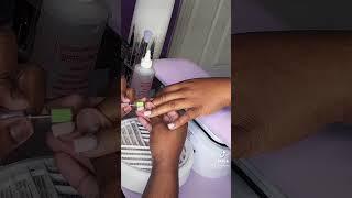 #subscribetomyyoutubechannel #nailtech #imback #nailtechvlog #nails