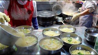 불경기에도 억대 매출! 하루 1500그릇 팔리는 광명시장 홍두깨 칼국수 맛집 / Kalguksu - Korean street food