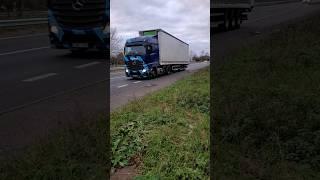 Mercedes-Benz ACTROS - Woodland - A1(M) motorway #truckspotting #tomir #slowmotion