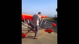 Easy Entry into an Aerolite 103 Ultralight