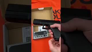 UMAREX GLOCK 17 GEN 3 GBB PISTOL CAL. 6 MM BB. 69-100069