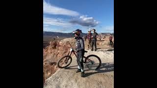 КАКОЙ ОГРОМНЫЙ ДРОП Раскатка на RedBull Rampage #ytshorts #шортс #мтб #shorts #фрирайд