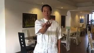 GM Samuel Samuel Kwok   Correct way of using the bong Sau in Wing Chun .