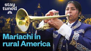 How mariachi united this Iowa high school