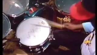 Lenny White - Drum solo