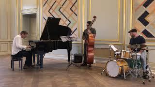 Nikolaj Hess Trio featuring Tony Scherr & Ben Perowsky 2.set