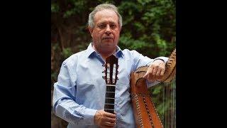 Concert de Sergio Basurto, guitariste et harpiste mexicain