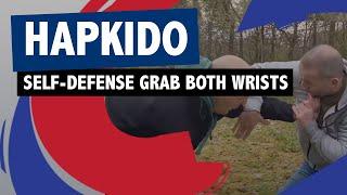 Hapkido street defense: someone is grabbing your wrists