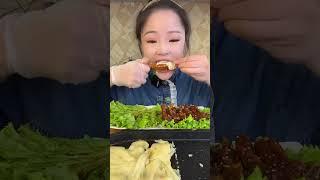 КИТАЙЦЫ ЕДЯТ НА КАМЕРУ / АСМР ЕДА / ASMR CHINESE EATING SHOW... 