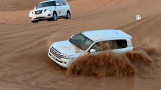 Thrilling desert safari journey across sand dunes