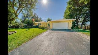 8600 SW 179th St, Palmetto Bay, FL 33157