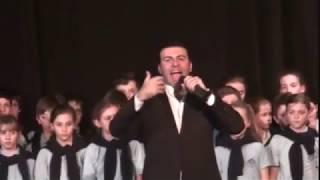 Baritone DAVID SERERO sings NESSUN DORMA with the children choir in St Germain en Laye (2015)