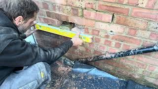 Brick replacement with the old bricklayer