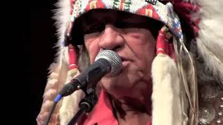 Angy Burri & The Apaches performing Hiawatha's Vision & Hokahe