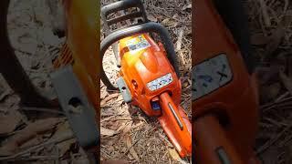 Husqvarna 236 #chainsaw #shorts #youtubeshorts #youtube #husqvarna #honda #lawncare #firewood