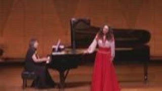 Ukrainian soprano in Japan sings for peace